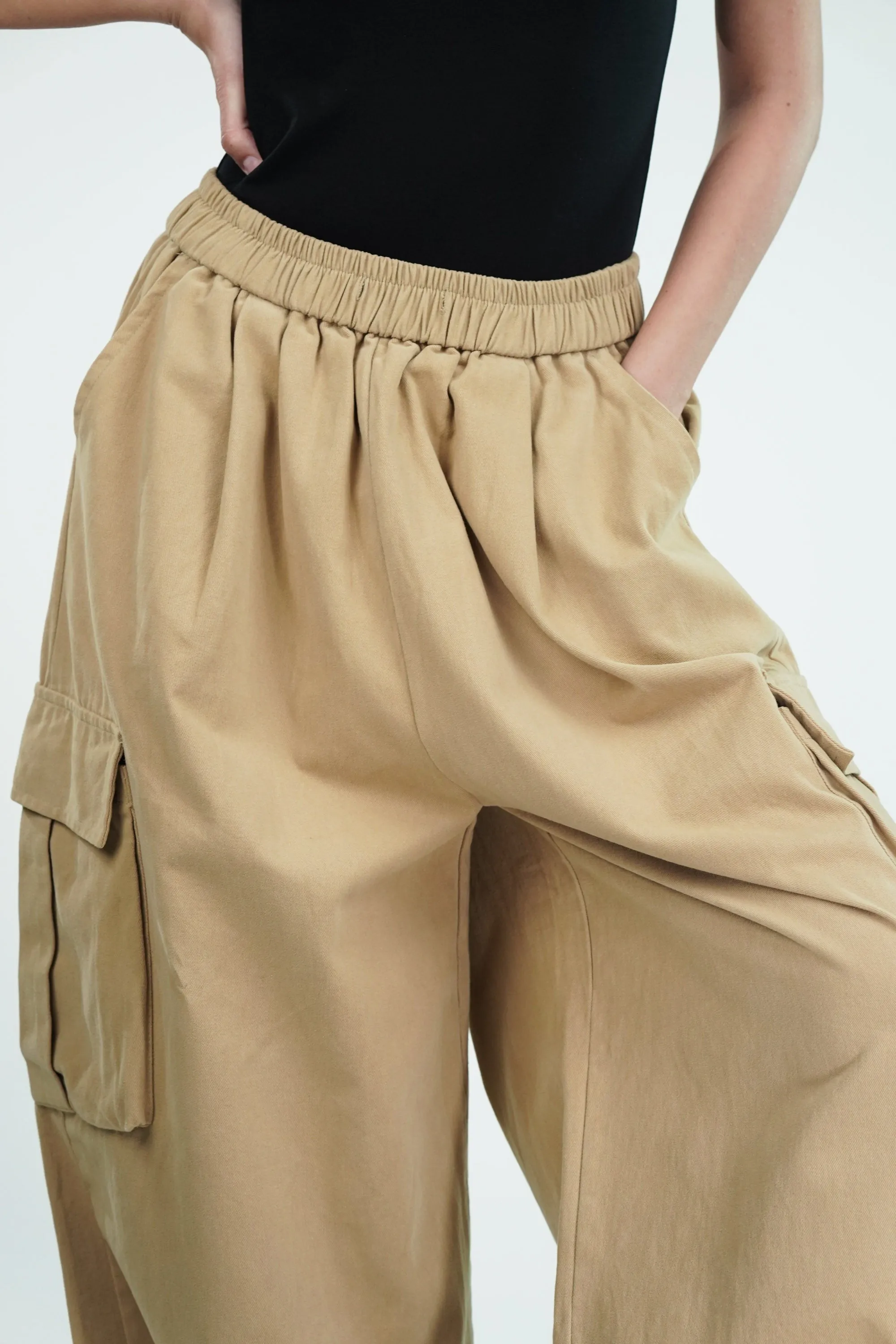 Creamy Yellow Balloon Cargo Pants