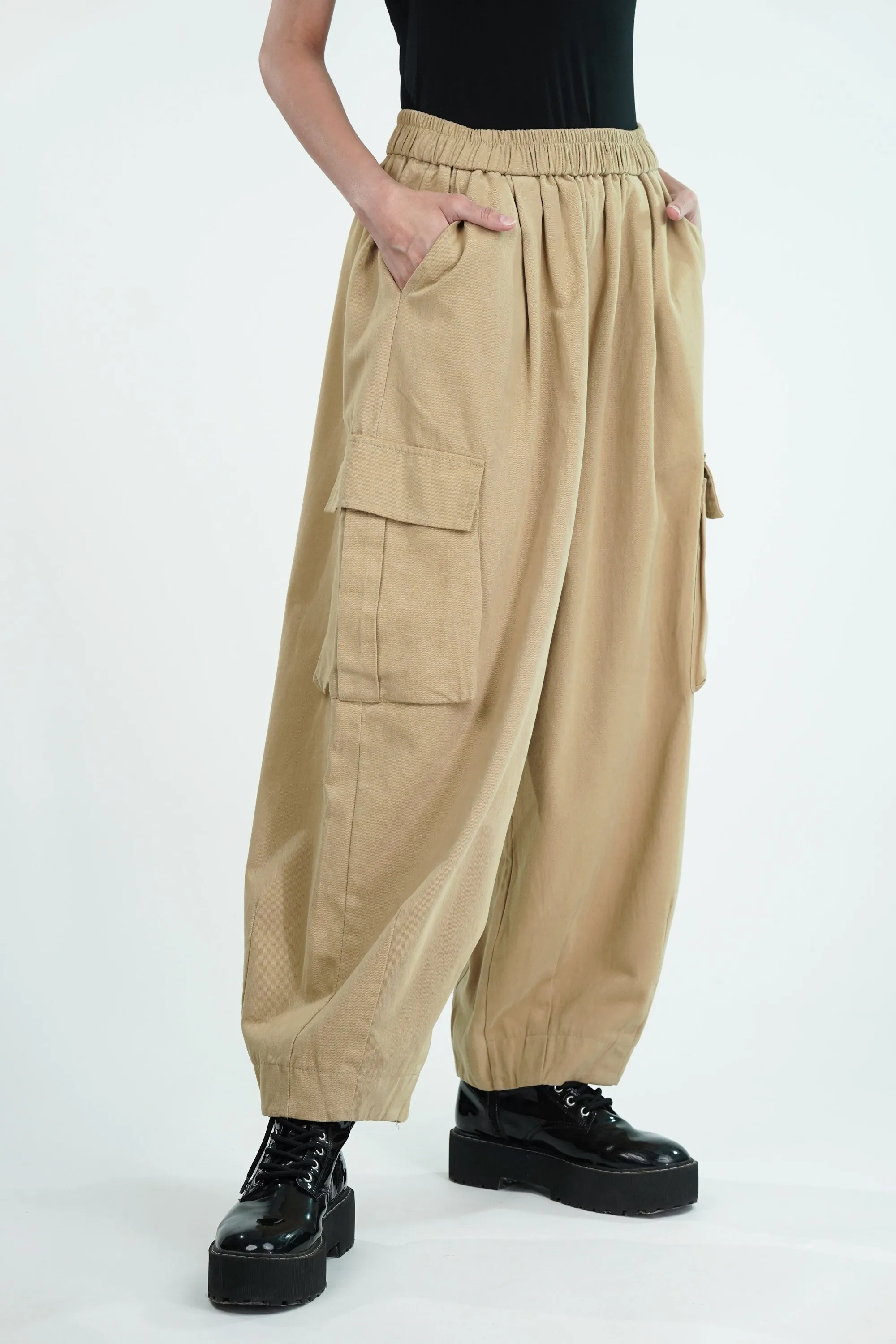 Creamy Yellow Balloon Cargo Pants