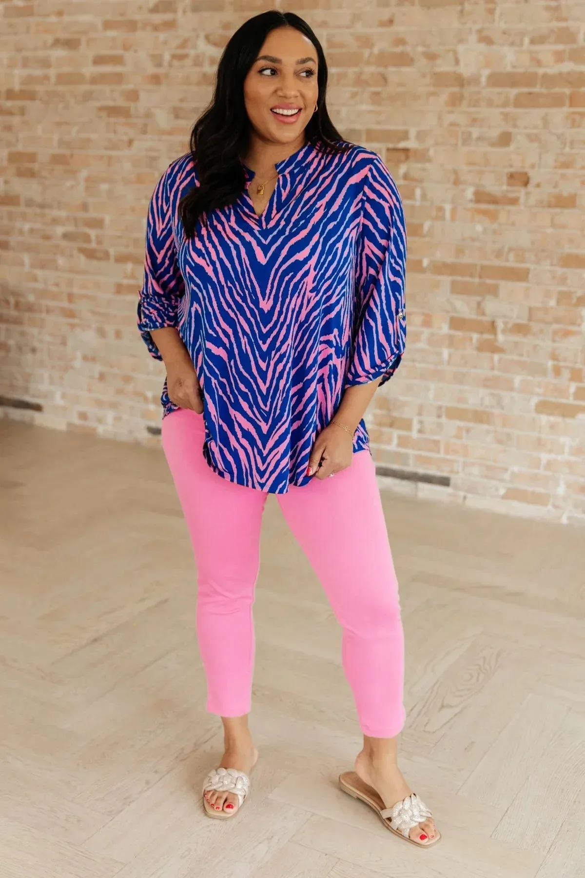 Magic Ankle Crop Skinny Pants (26) in Twelve Colors