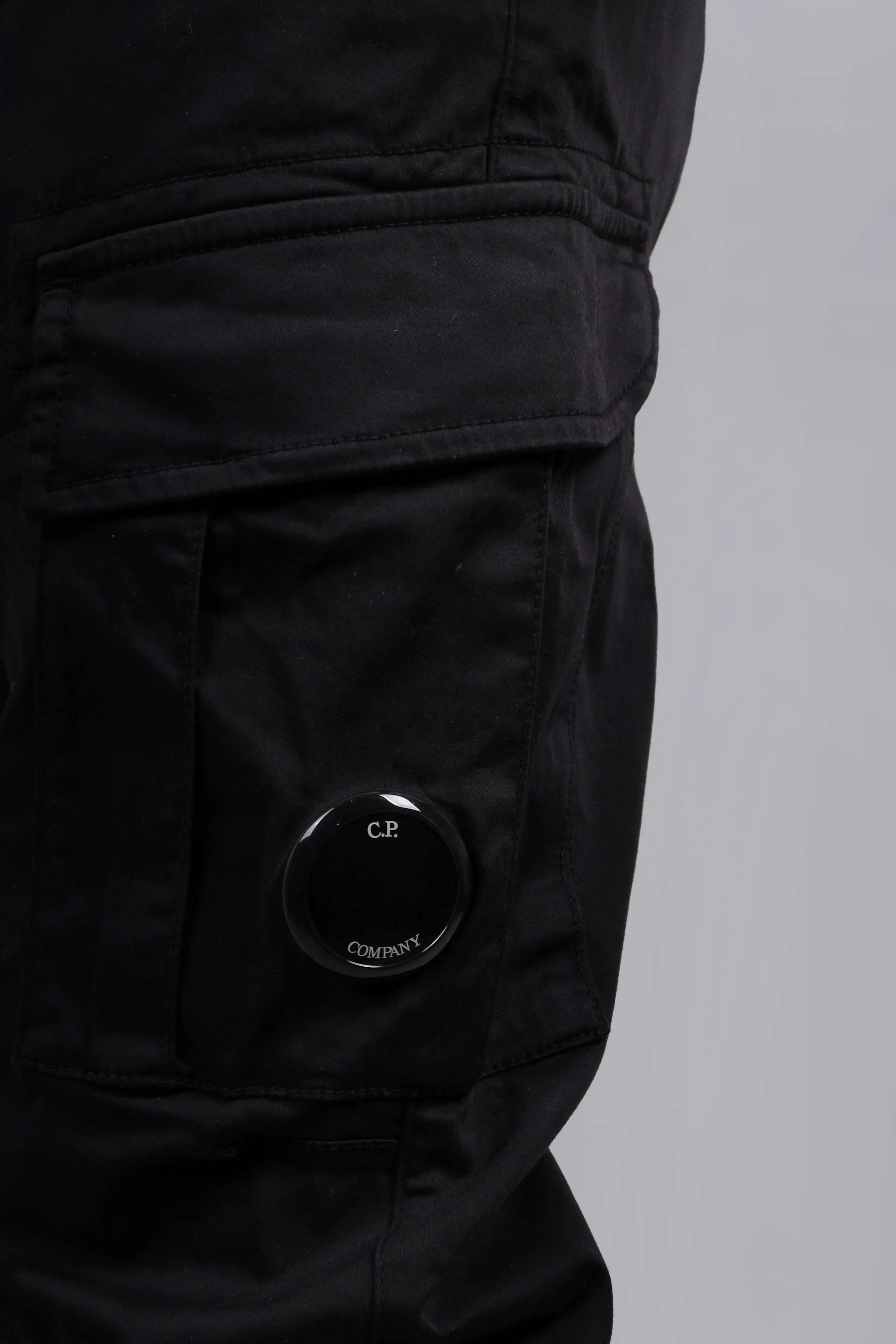 Stretch Sateen Lens Black
